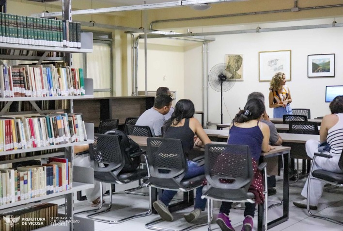 Noite Mineira de Museus e Bibliotecas retorna a Viçosa com bate-papo sobre importância da leitura