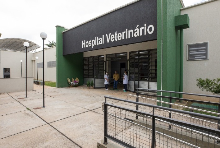 Hospital Veterinário da UFV mantém atendimento durante a greve