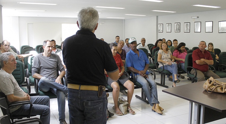 PMV quer ampliar parceria da merenda escolar com agricultores familiares