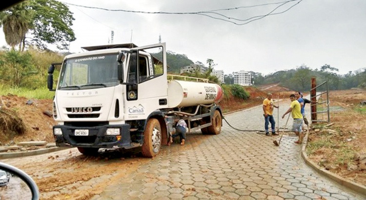 Denúncia de uso indevido de bem público