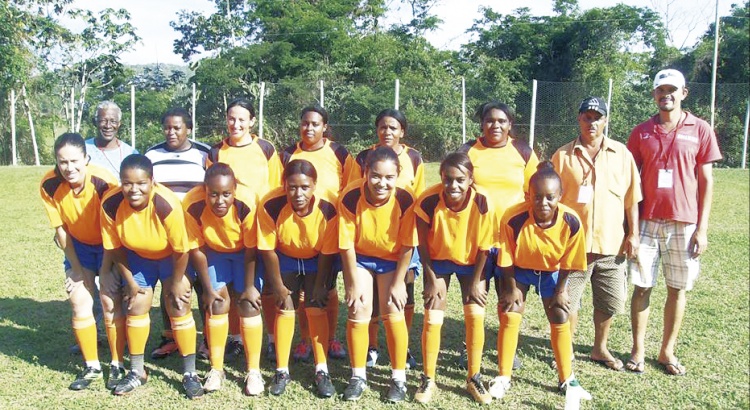 Feminino da LEV terá semifinal na Violeira