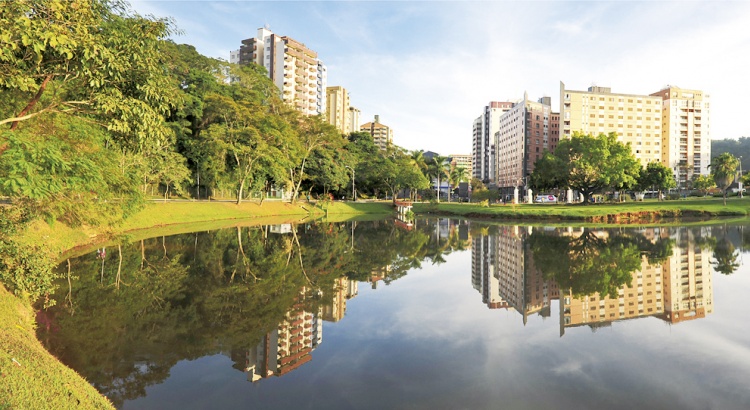 Associação cobra respostas da UFV sobre despoluição de lagoas