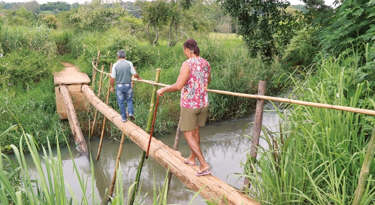 Moradores querem construção de ponte no Zig Zag