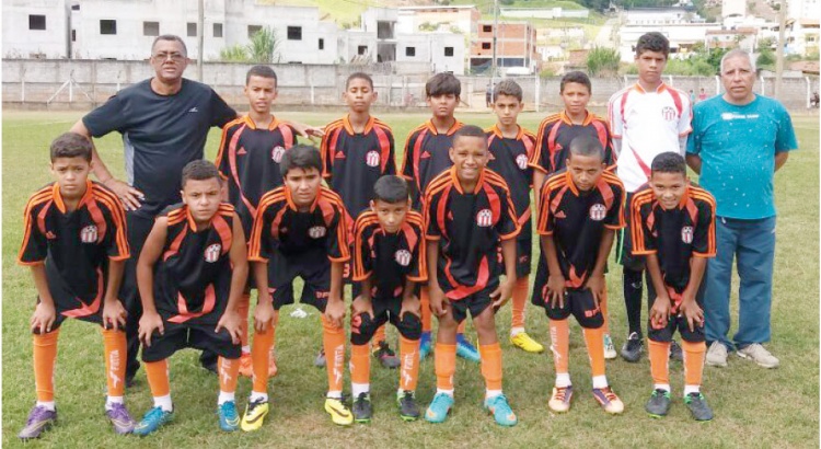 Garotos da Barrinha brilham em Ubá