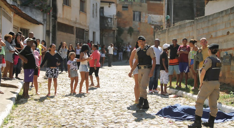 Guerra de facções criminosas causa mais duas mortes simultâneas no último domingo