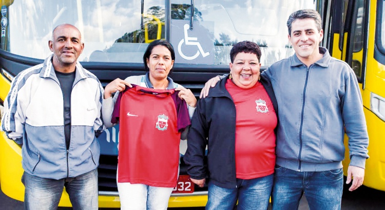 Palestra ganha reforço para manter escolinhas