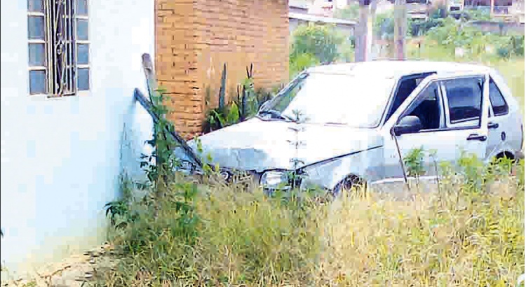 Mulher morre atropelada em Ervália