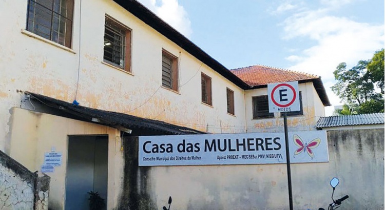 Falta de recursos prejudica atendimento na Casa das Mulheres