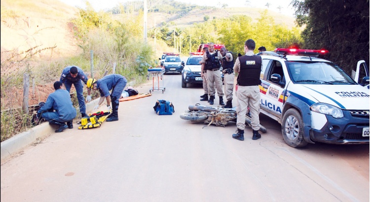 Dupla presa por roubo, receptação e porte ilegal de arma de fogo