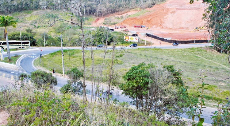 Av. Castello Branco tem o maior número de acidentes em Viçosa e ‘clama’ por reforma