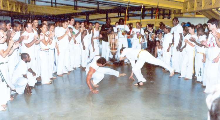 Guerreiros de Zumbi realiza 29ª jornada de capoeira