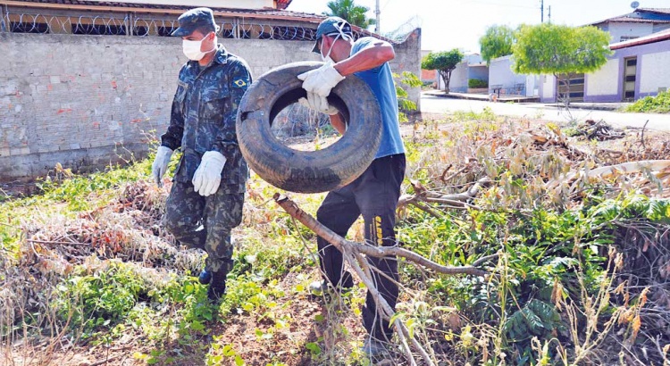 Casos prováveis de dengue e chikungunya aumentam