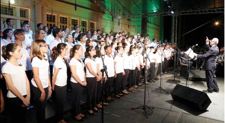 Cantata de Natal da UFV promete encantar no domingo