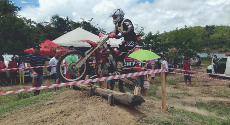 Começou o Mineiro de Enduro FIM