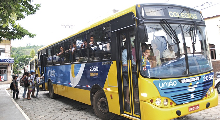 Licitação do transporte escolar gerou economia superior a R$ 1,2 milhão aos cofres municipais