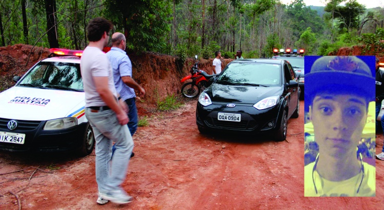 Exames iniciais constataram um ferimento profundo na cabeça do jovem pontenovense encontrado morto em Viçosa